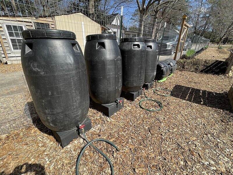 Storage tanks of organic liquid fertilizer